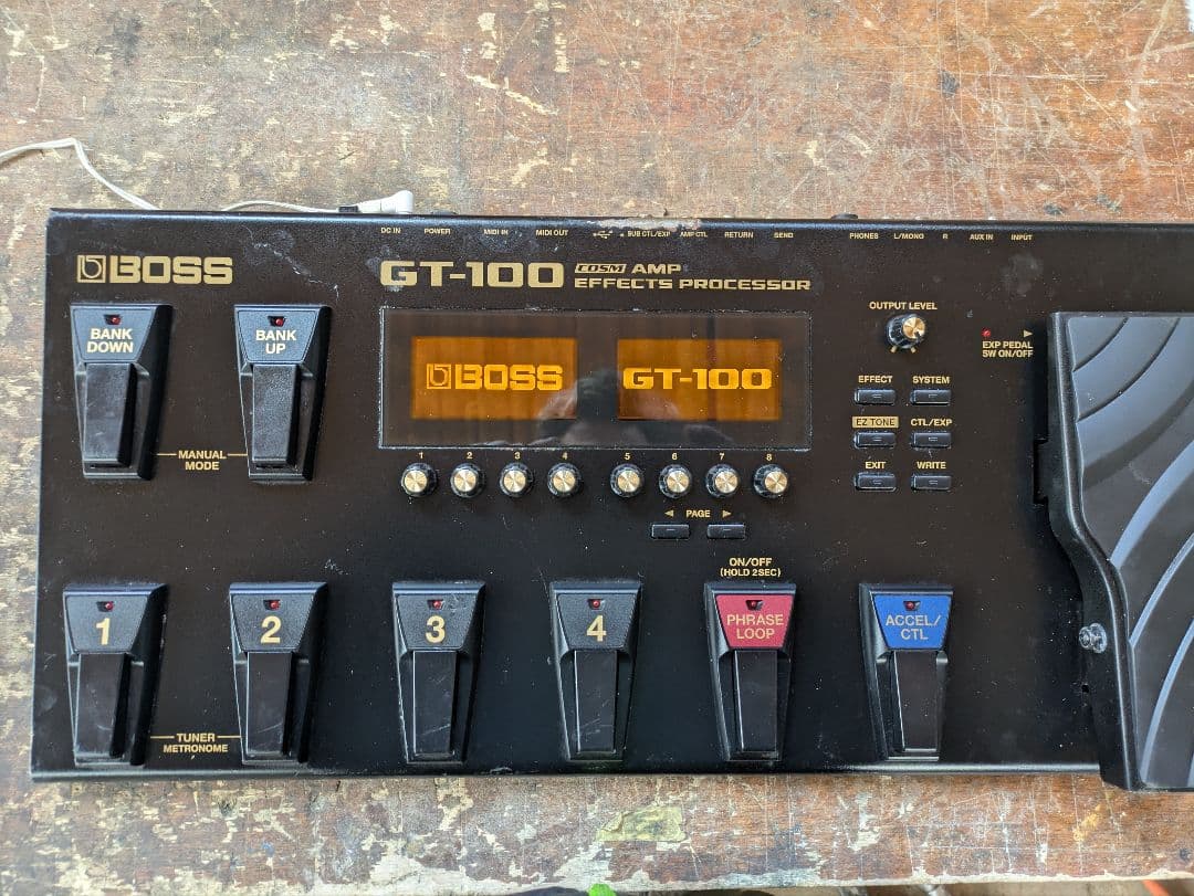 2*O様 BOSS GT-100 エフェクトプロセッサー
