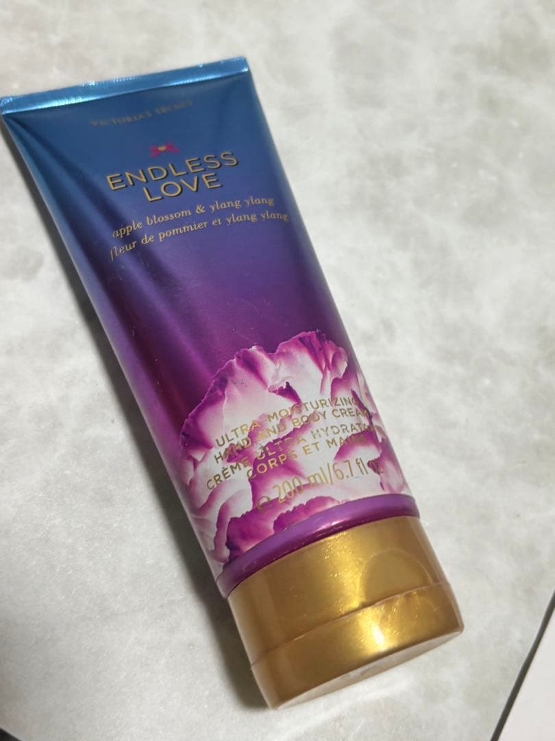 ビクトリアシークレット エンドレスラブ Victoria's Secret - ヴィクトリアシークレット エンドレスラブ ミスト