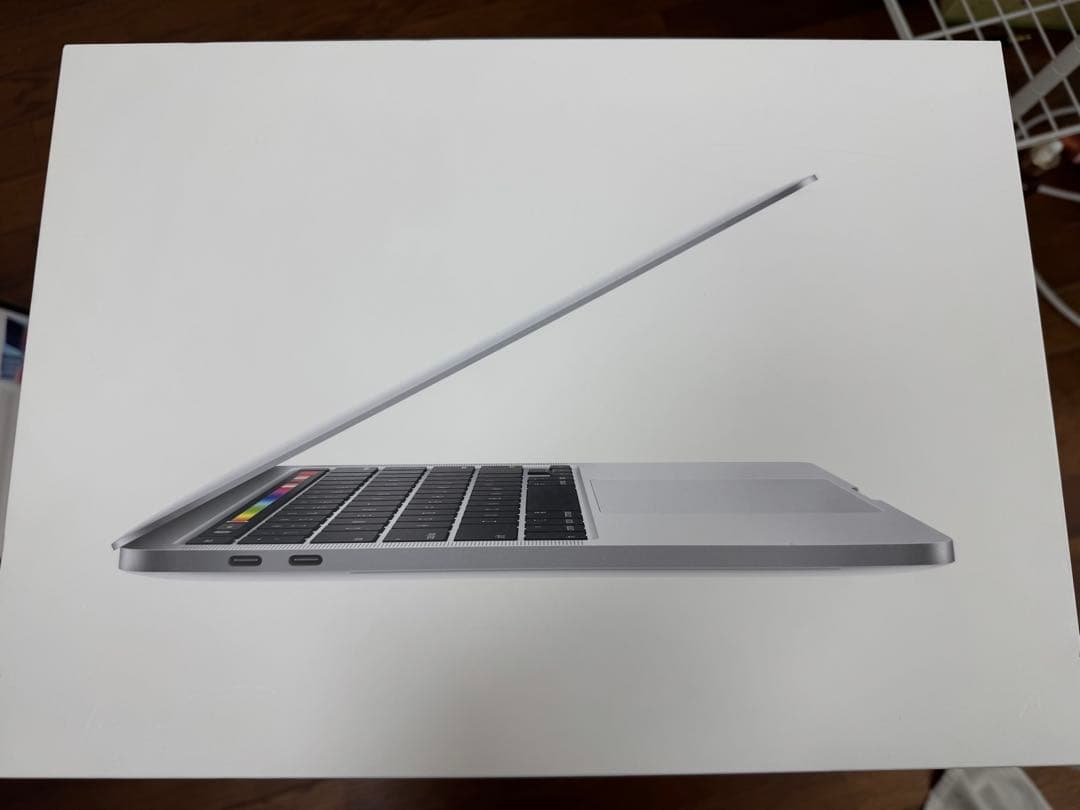 MacBook Pro 13-inch, 2020 シルバー