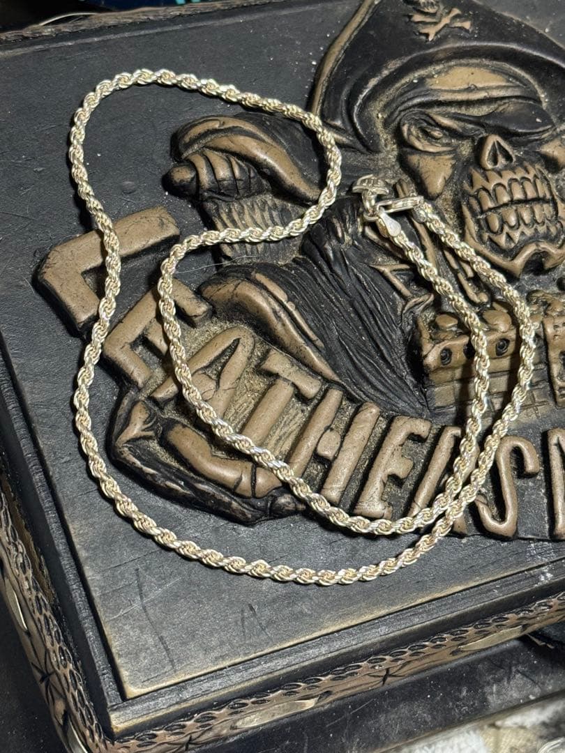 ピンクの猫様専用本物正規品ウルフマンbrs 50センチネックレス - メルカリ