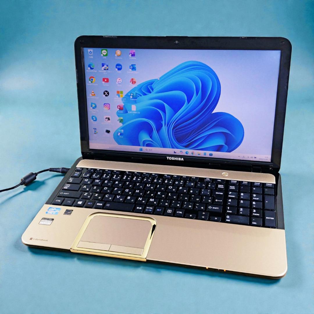 Corei7☆高速SSD☆Win11 ブルーレイ 東芝ノートパソコン カメラ付き