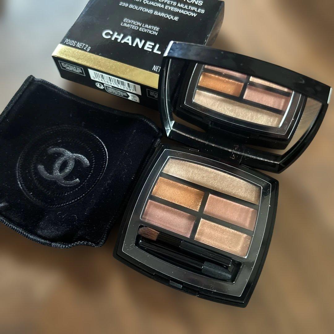 新品未使用CHANEL アイシャドウパレット