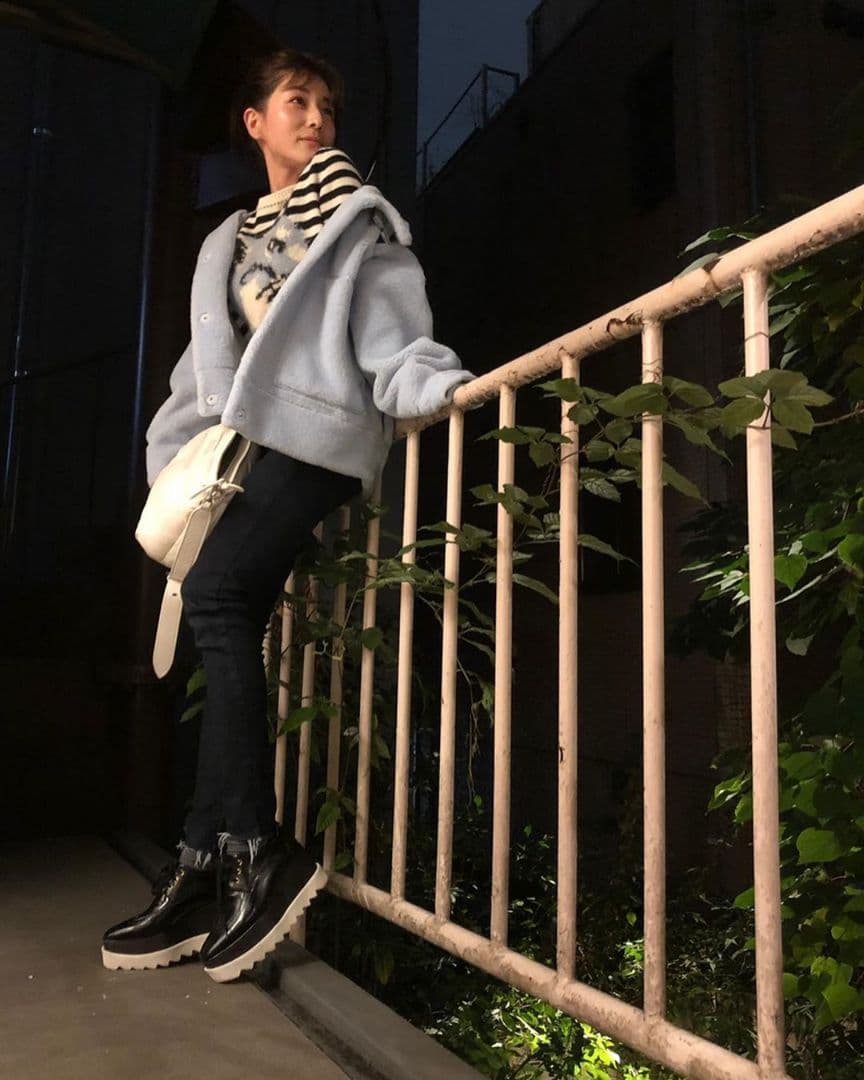 田中みな実着用 入手困難メゾンキツネボーダーニット - メルカリ