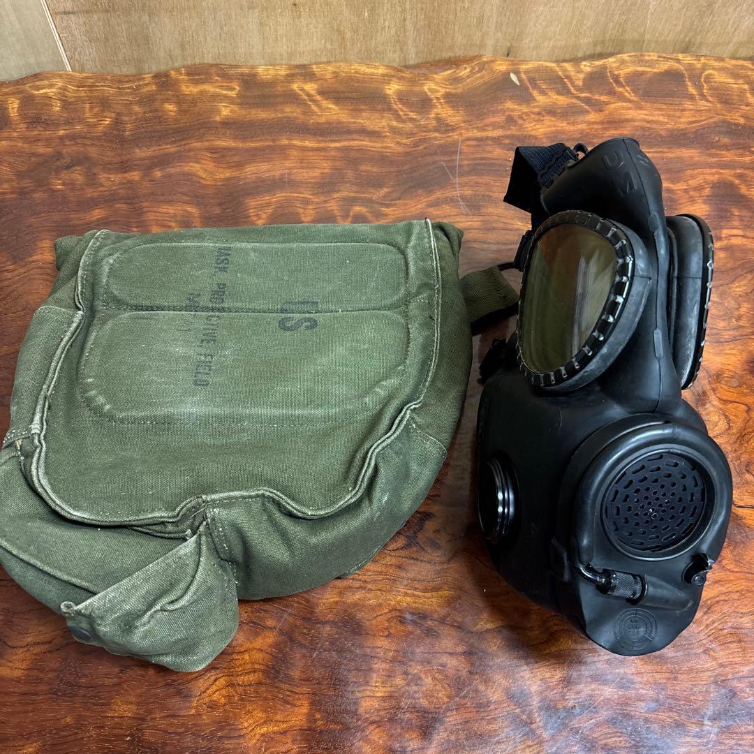 ガスマスク 黒 調整可能ストラップ 収納バッグ付き　0205o233