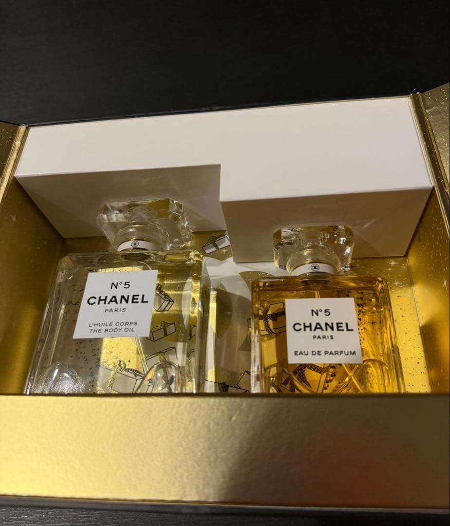 CHANEL N°5 デュオ　シャネル　コフレ シャネル / ブルー ドゥ シャネル デュオ コフレの公式商品情報｜美容