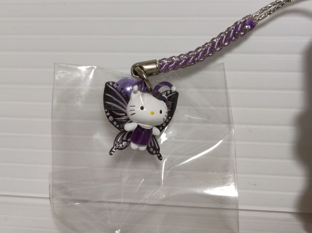 レア】ご当地キティ 蝶 ハローキティ 根付 キティ ストラップ 紫