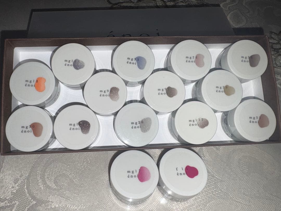 enoi ジェル 15色セット。