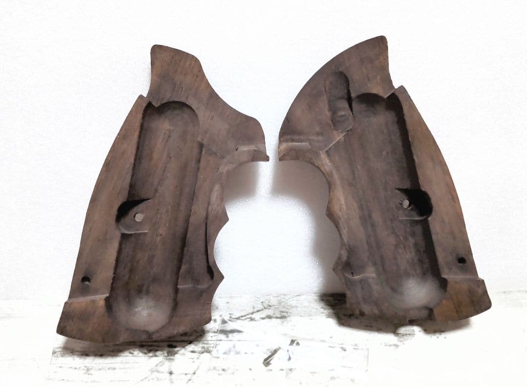 w*e様 マルシン 木製グリップ M29 M629 S&W44マグナム