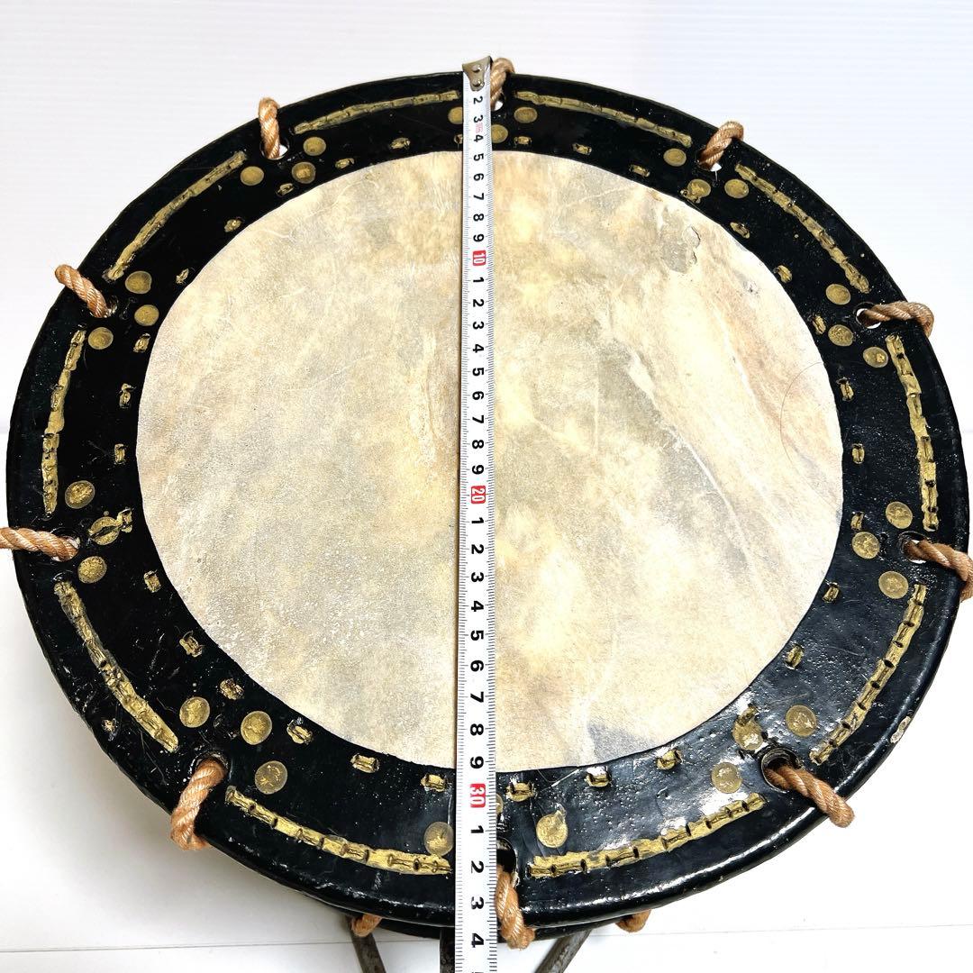 【締め太鼓】　和太鼓 33.5cm×14.5cm 打楽器　和楽器　鼓面良好　台座