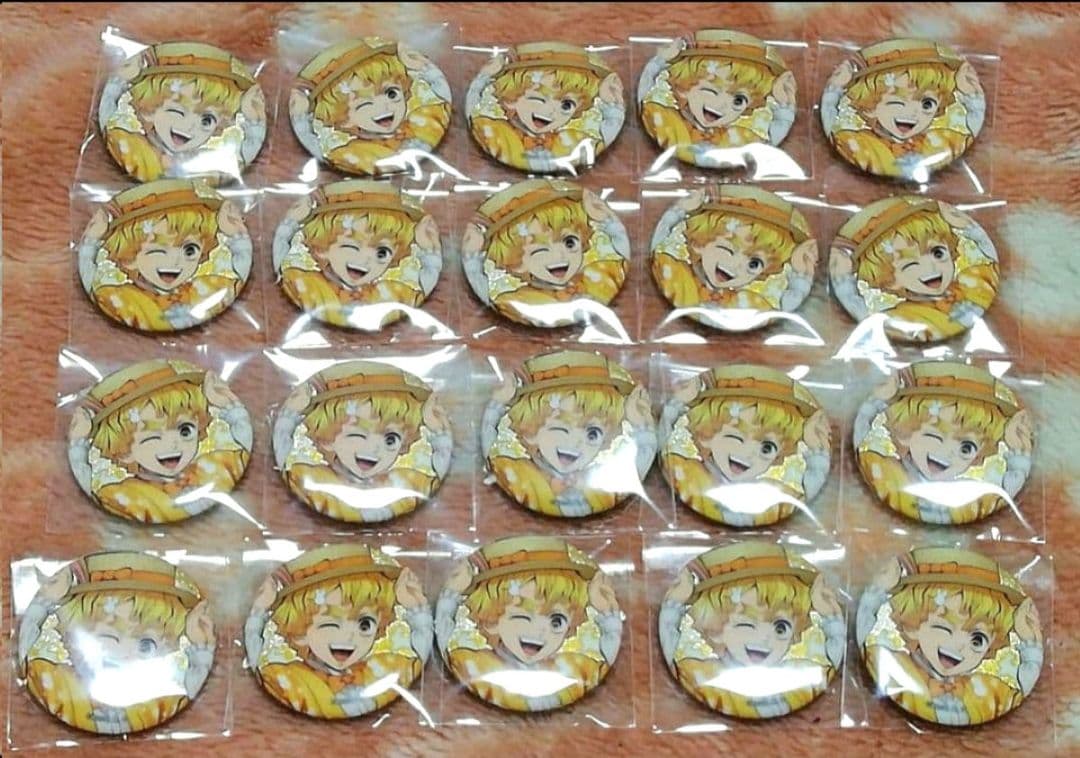 鬼滅の刃 我妻善逸 卯年 缶バッジ AGF2023 グリッター缶バッジ - メルカリ