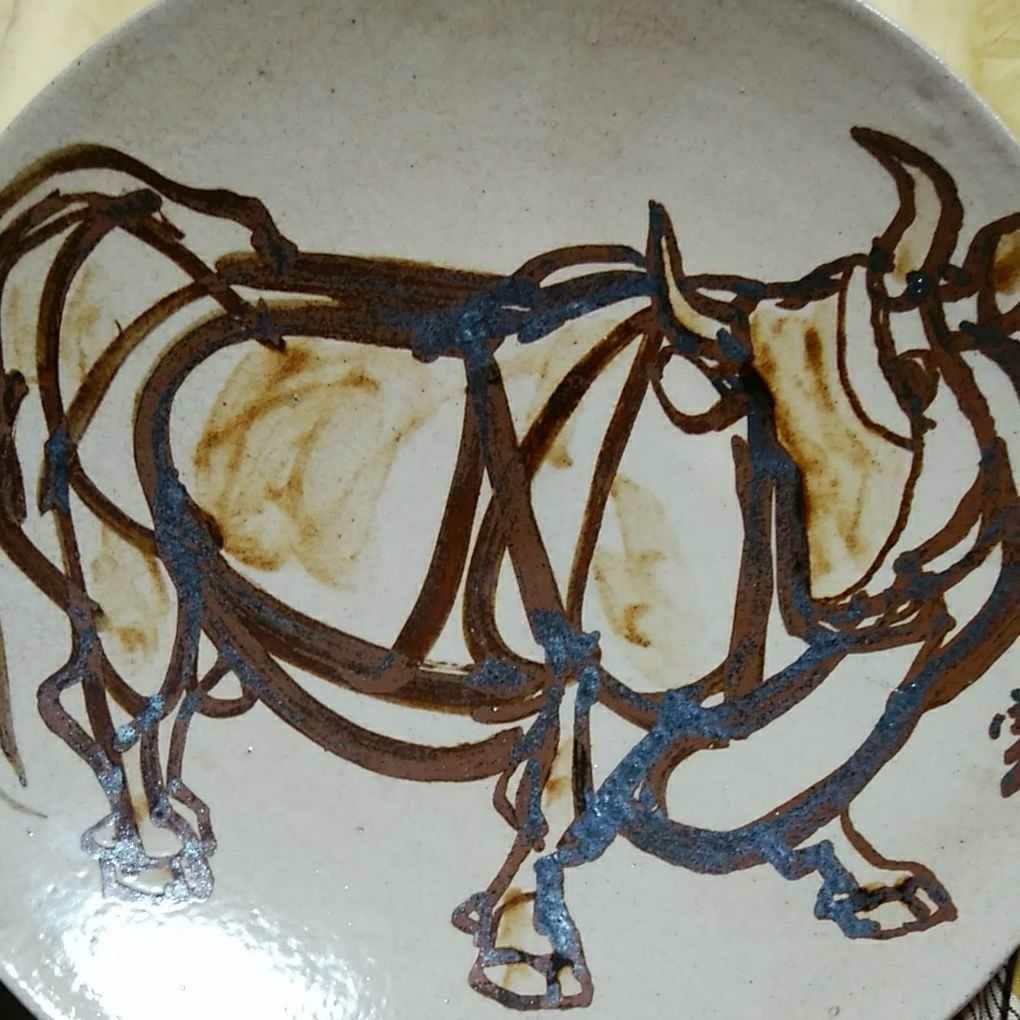 米田寛の絵皿/益子焼/鉄釉牛之図/2021干支/共箱/インテリア/コレクション