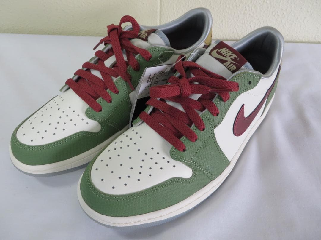 ナイキ28㎝ AIR JORDAN 1 Low OG FN3727-100未使用