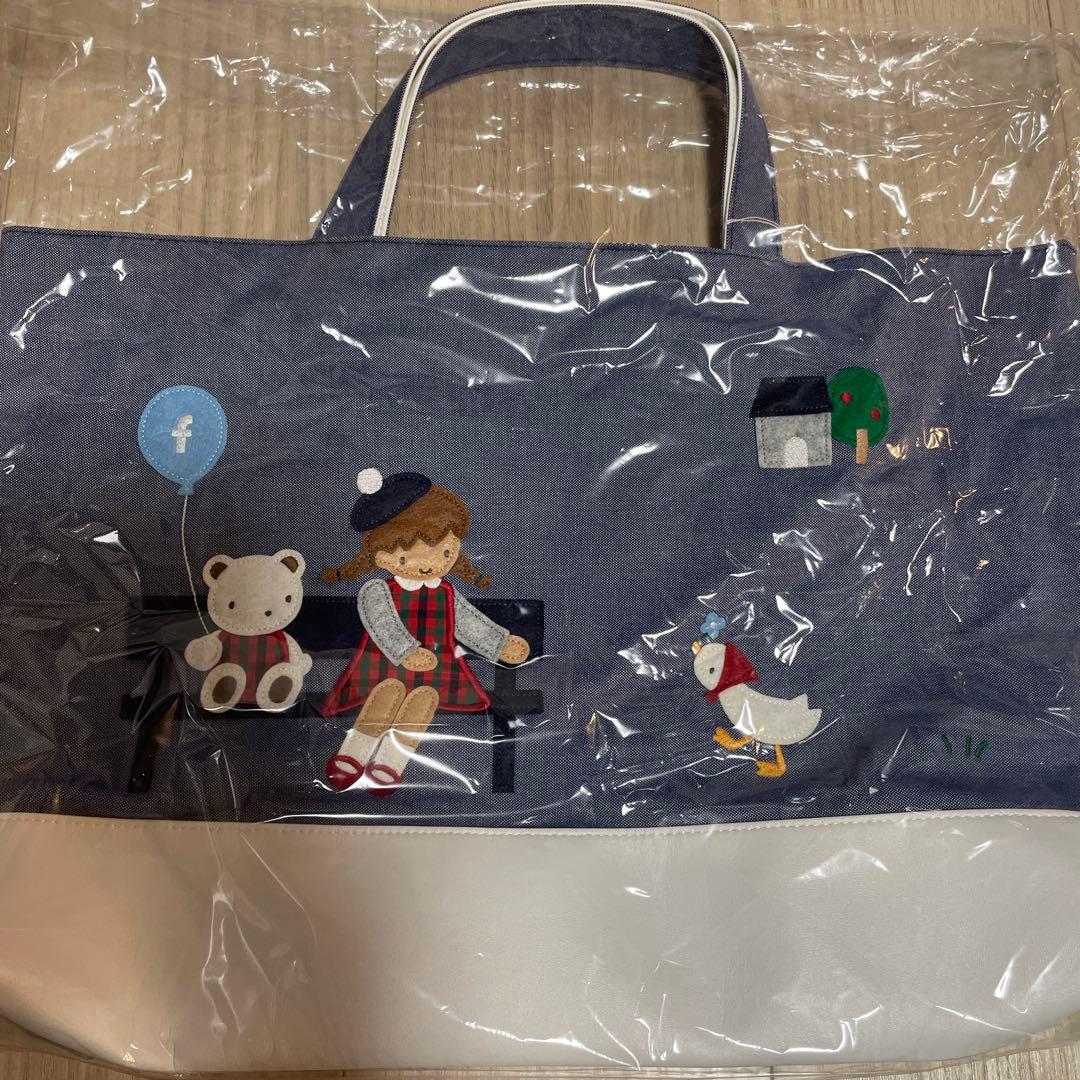 ファミリア マチ付きバッグ 神戸本店 - メルカリ