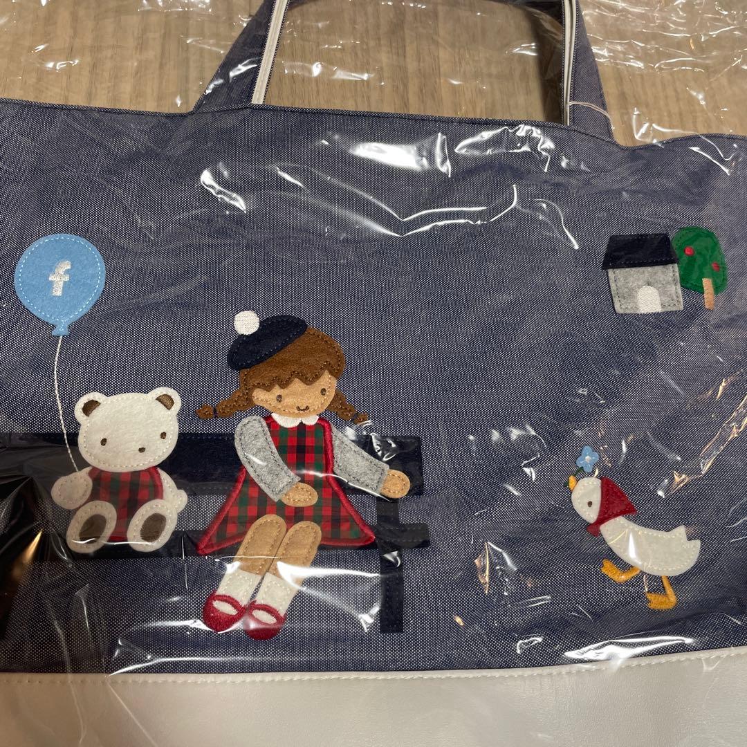 ファミリア マチ付きバッグ 神戸本店 - メルカリ