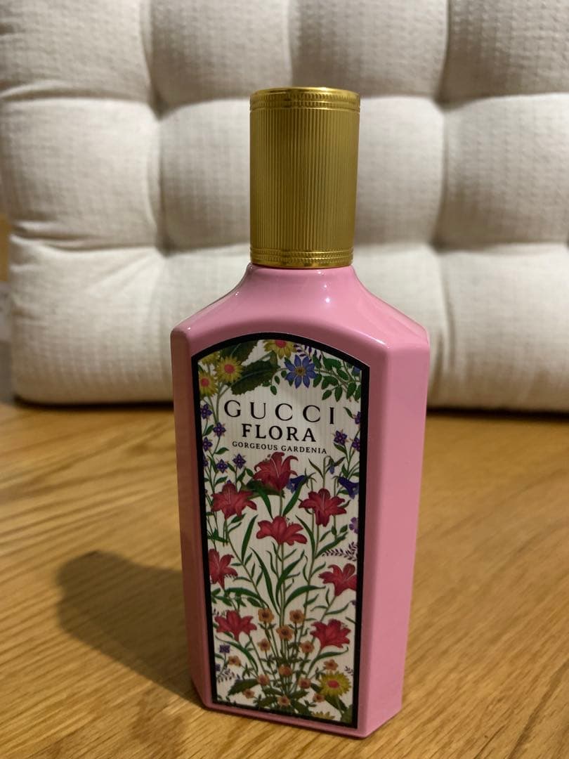 Gucci Flora Gorgeous Gardenia 香水　100