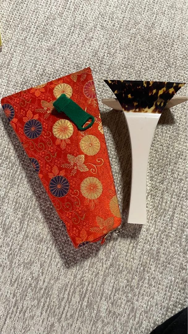 最終価格[美品]三弦用 撥 バチ ケース付き 指すり＆三弦糸のおまけ付き