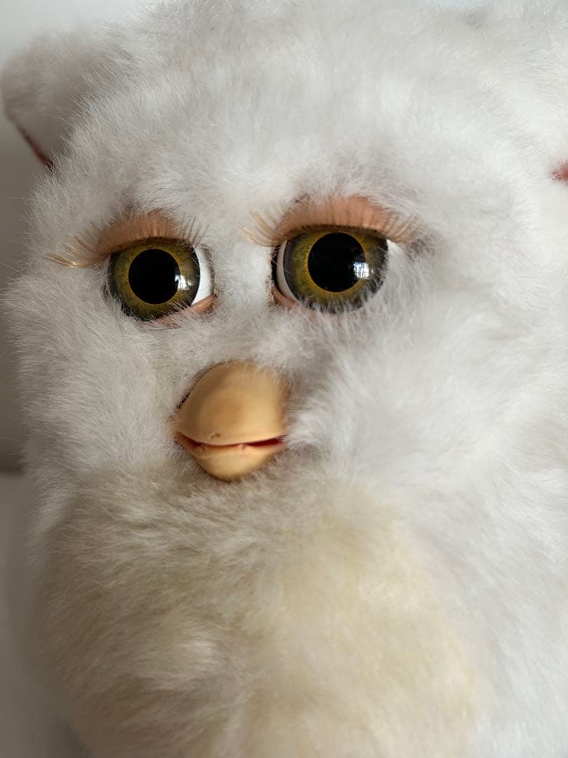 ファービー2 スノーボールホワイト オリーブ目 可動品 - メルカリ