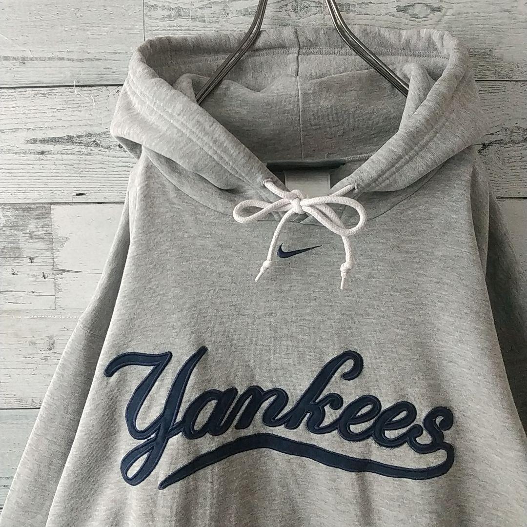 希少サイズ☆ナイキ ヤンキース 刺繍 センターロゴ スウェット 3L相当 めちゃ可愛い NIKE 総刺繍 スウェット トレーナー 黒 XXL 3L 日本未