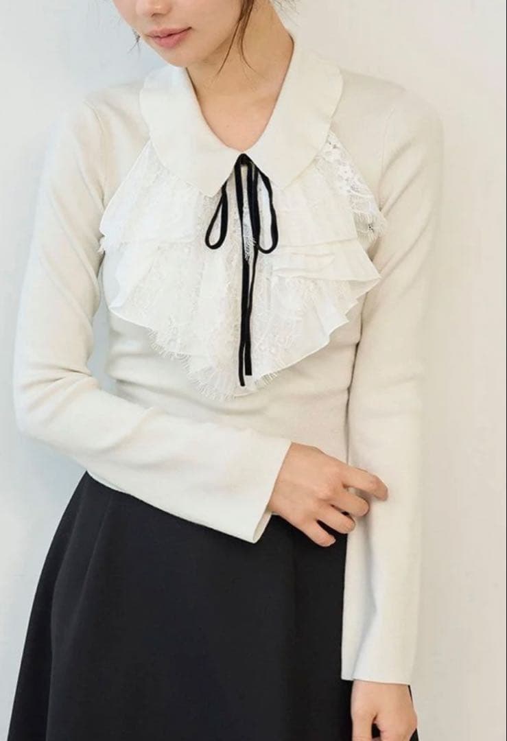 snidel Sustainableレイヤードラッフルニットプルオーバー IVR