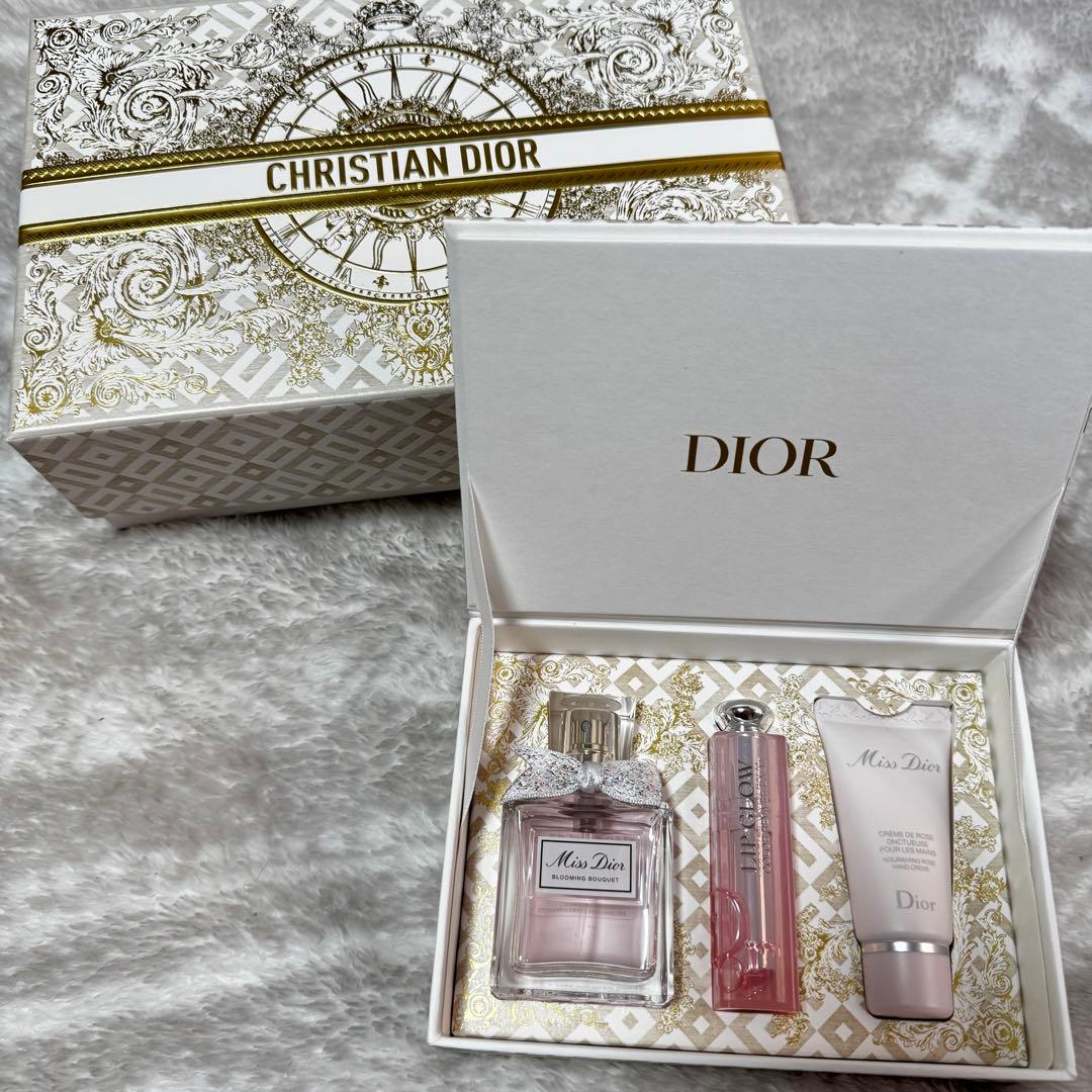 Dior クリスマスコフレ　2024
