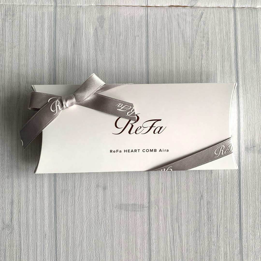 Refa リファ ハートコームアイラ　シャンパンゴールド　リボンラッピング　袋付