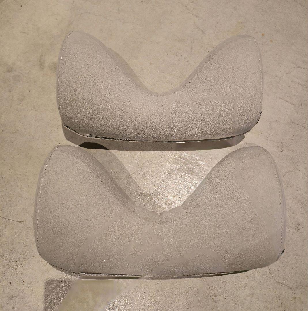 【VOLVO純正アクセサリー】 ネッククッション 純正品　2個セット