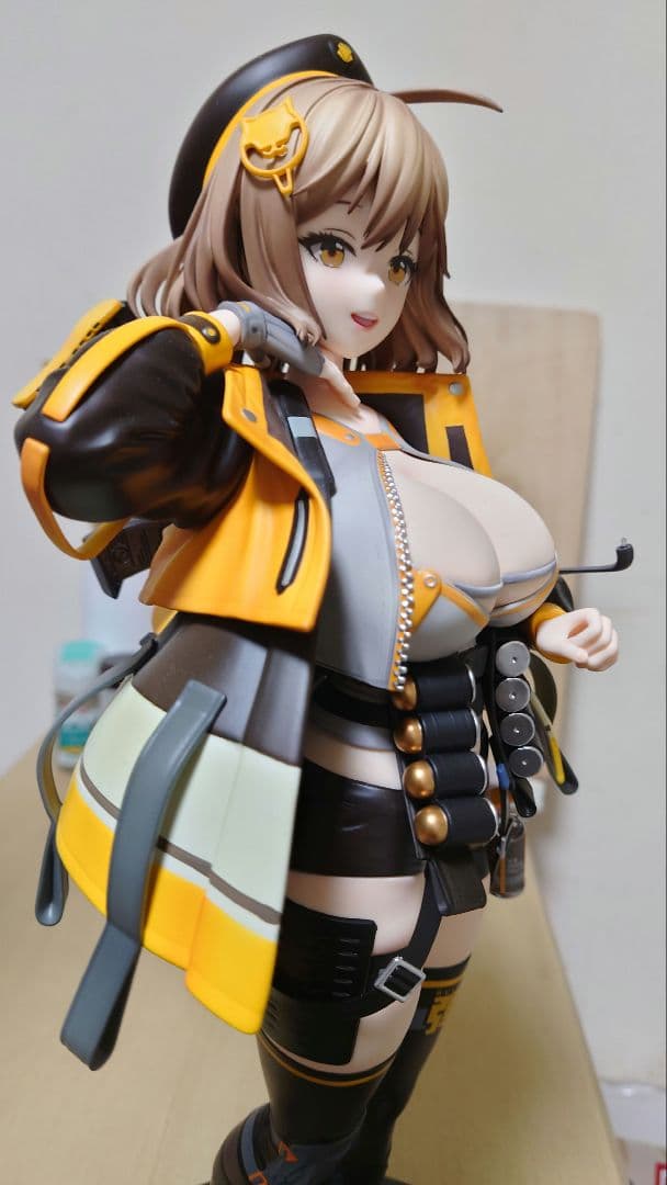 NIKKE　アニス　フィギュア　1/4スケール　パーツ破損あり