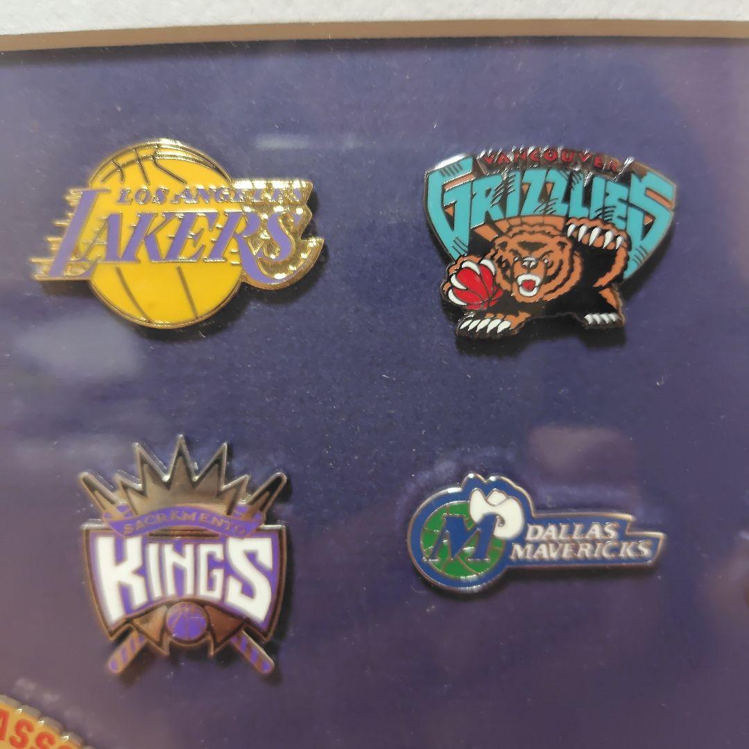 NBAチーム ピンバッジコレクション - メルカリ