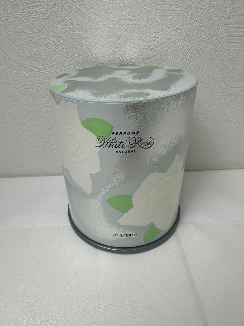 資生堂 ホワイトローズ ナチュラル 32ml 香水 定価2.4万 - メルカリ
