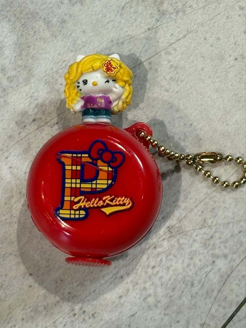 レア　Popteen x Hello Kitty チュッパチャプスケース