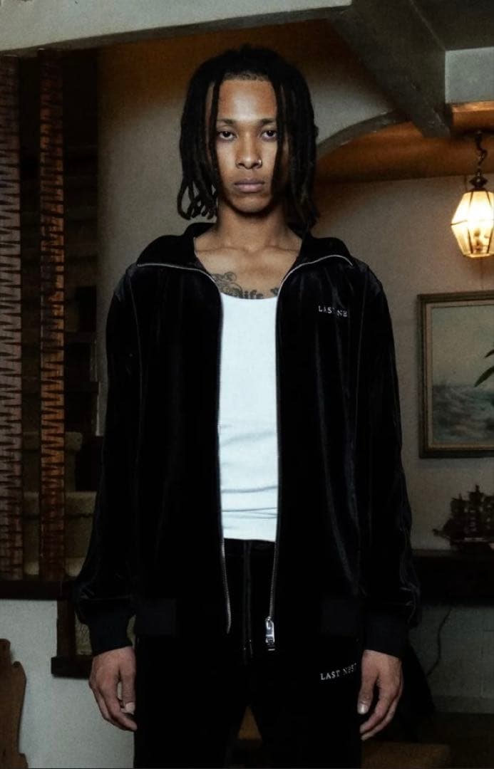 即完売】LAST NEST ベロア セットアップ M NUBIAN - メルカリ