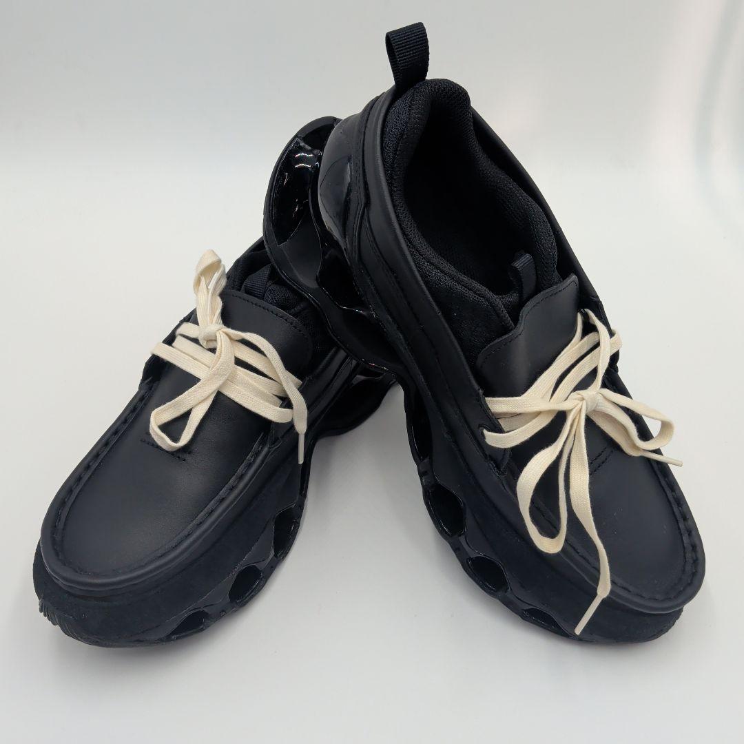 ブラック ローカット スニーカー