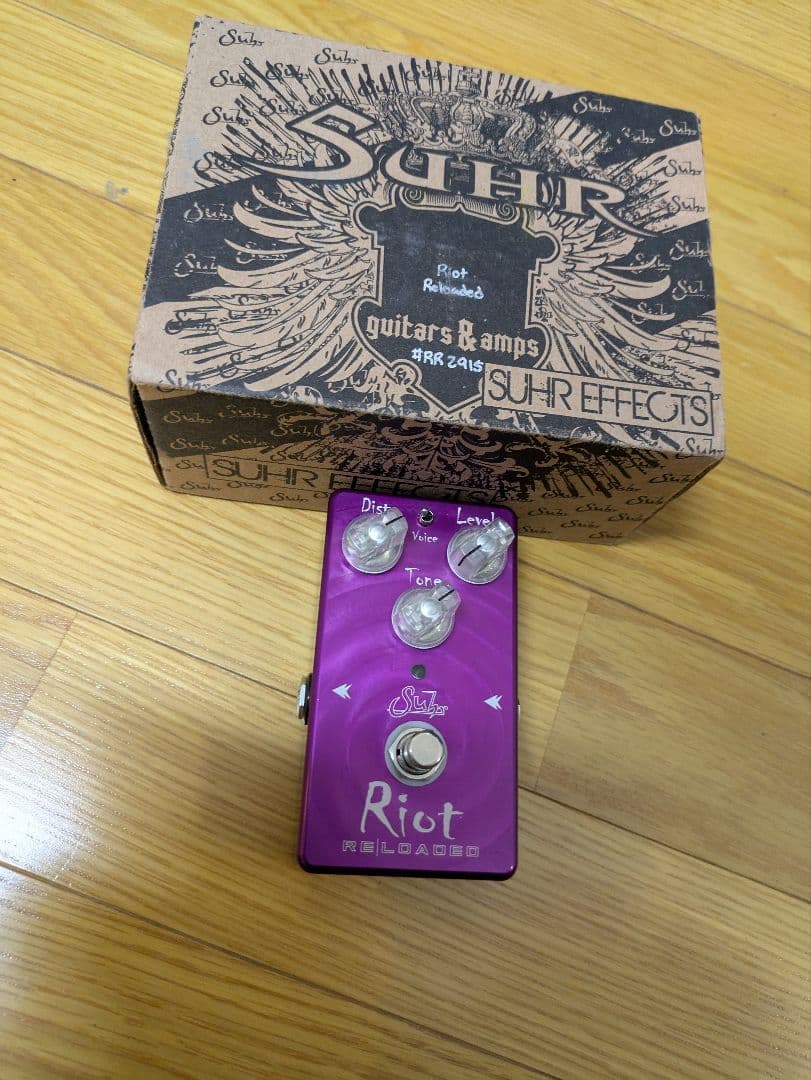 Suhr Riot Reloaded ディストーション　エフェクター