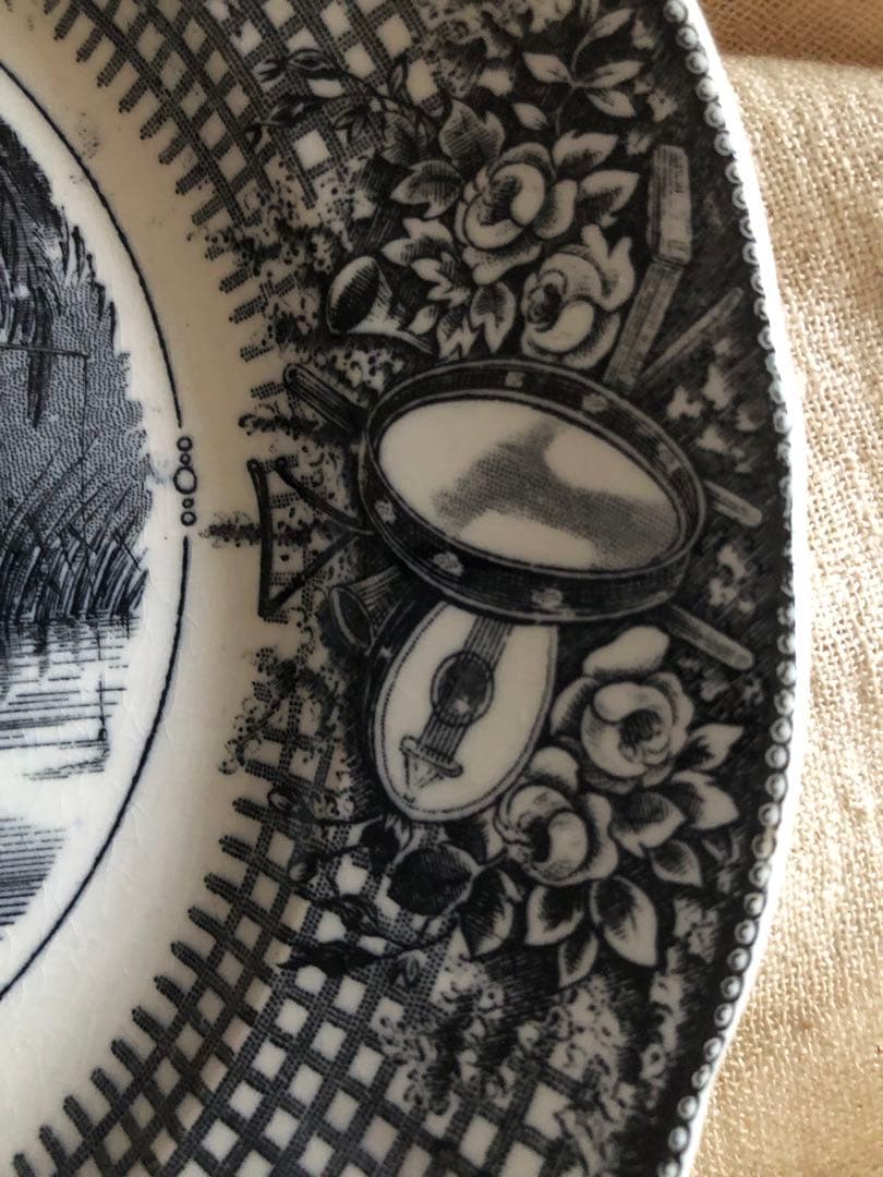 フランス アンティークVieillard & Johnston ボルドー窯 - メルカリ