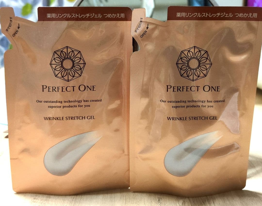 【新品・未使用】パーフェクトワン リンクルストレッチジェル