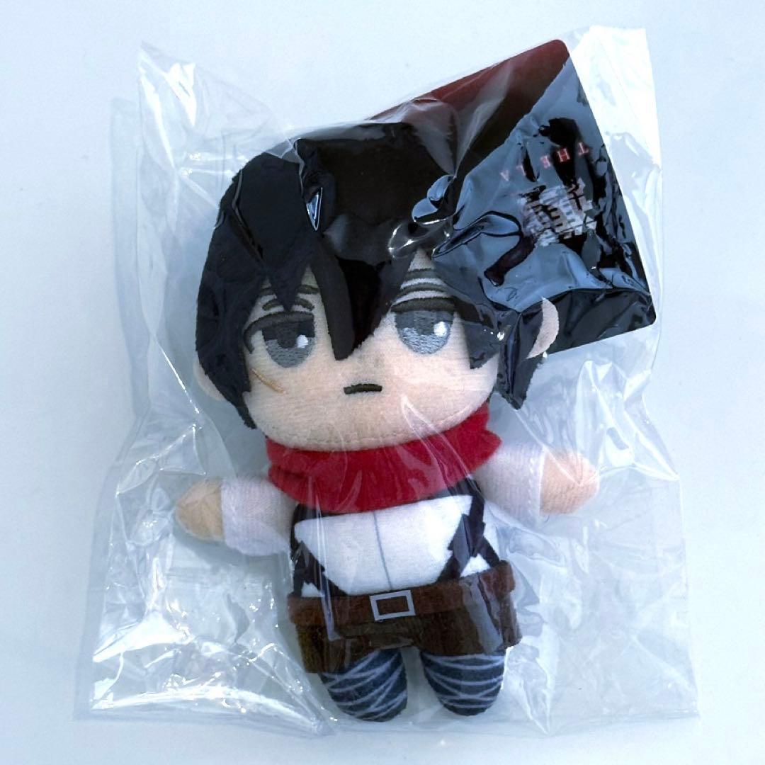 劇場版 映画 進撃の巨人 ぬいぐるみキーホルダー ミカサ - メルカリ