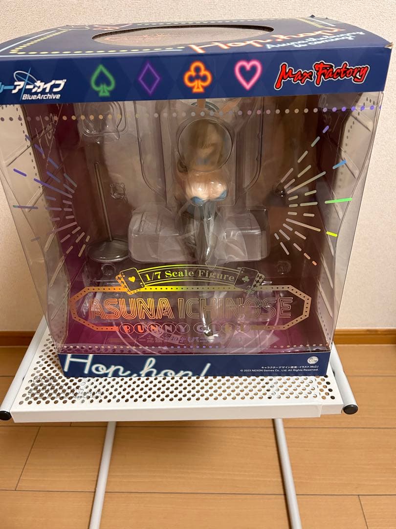 ブルーアーカイブ　フィギュア　アスナ　バニー