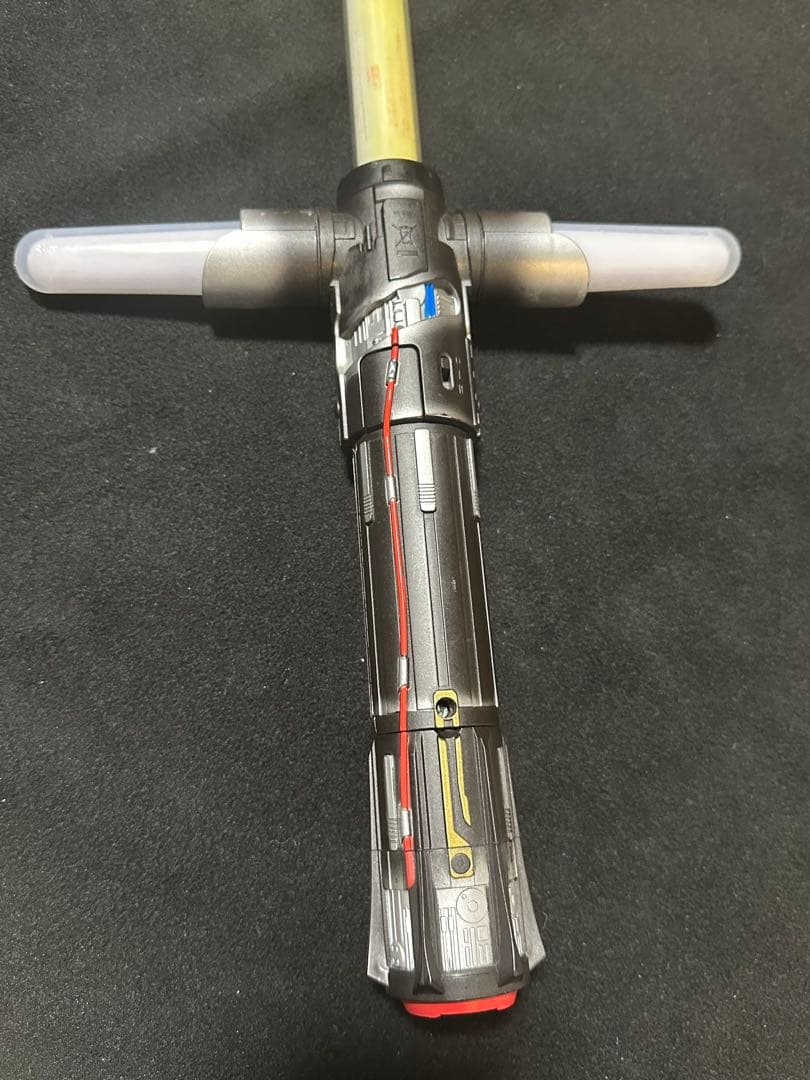 最終価格 スター・ウォーズ フォースFXライトセーバー カイロ・レン