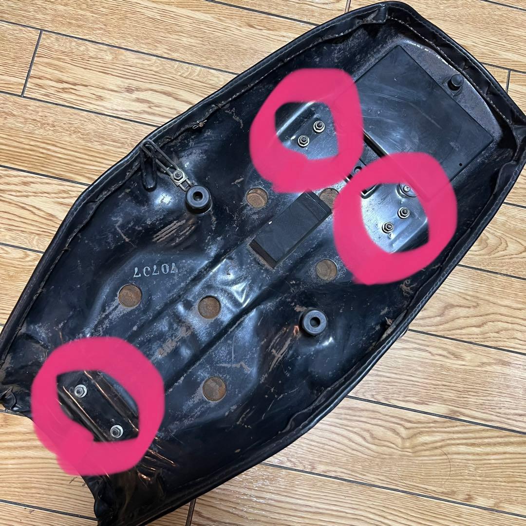 CB400T CB250T 純正シート 角タンク用ノーマルシート 当時物 - メルカリ