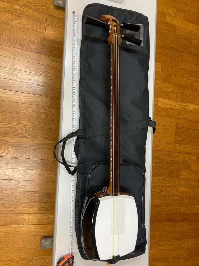 【津軽三味線】初心者セット　約1年使用　撥、駒、指掛け、黒いソフトケース付き