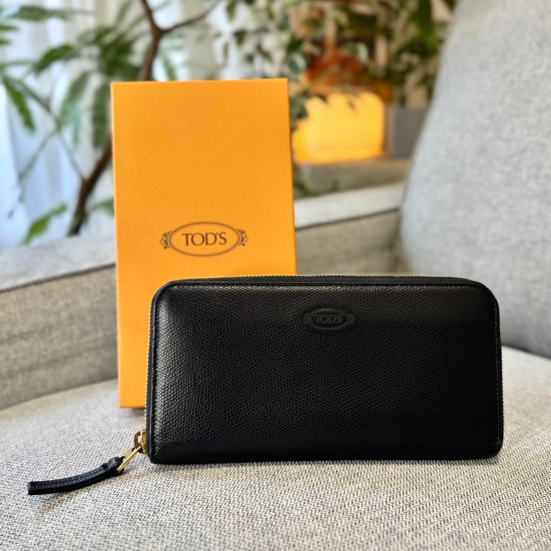 TOD'S トッズ ラウンドファスナーウォレット 長財布