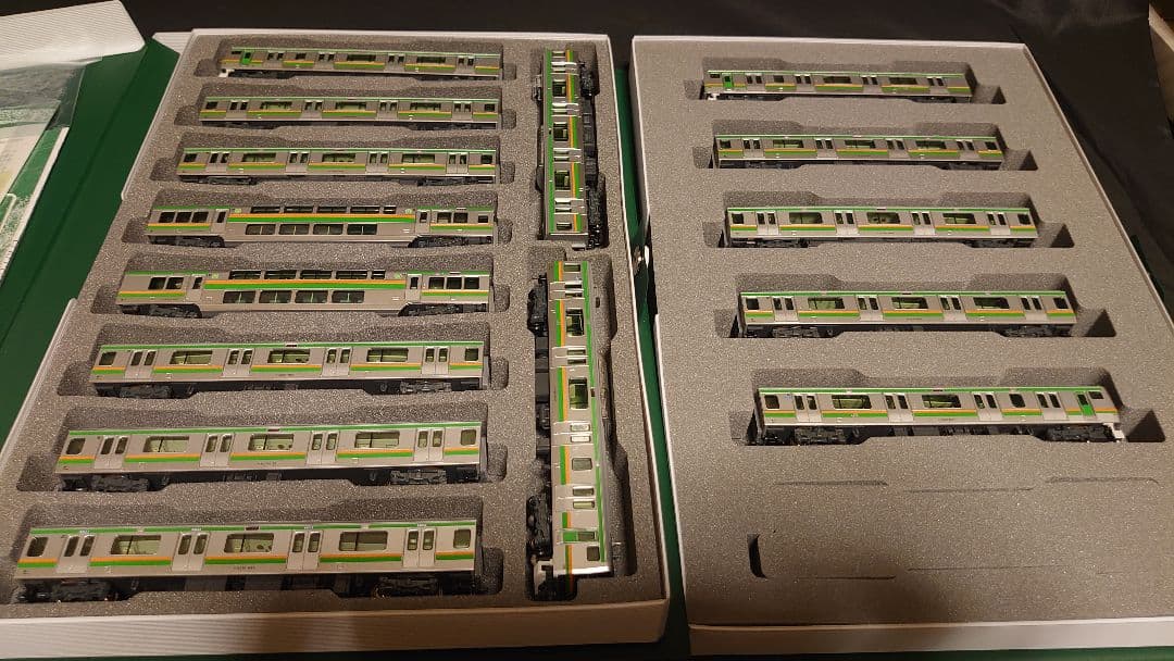 l*貨様 KATO　E231系東海道線　更新車