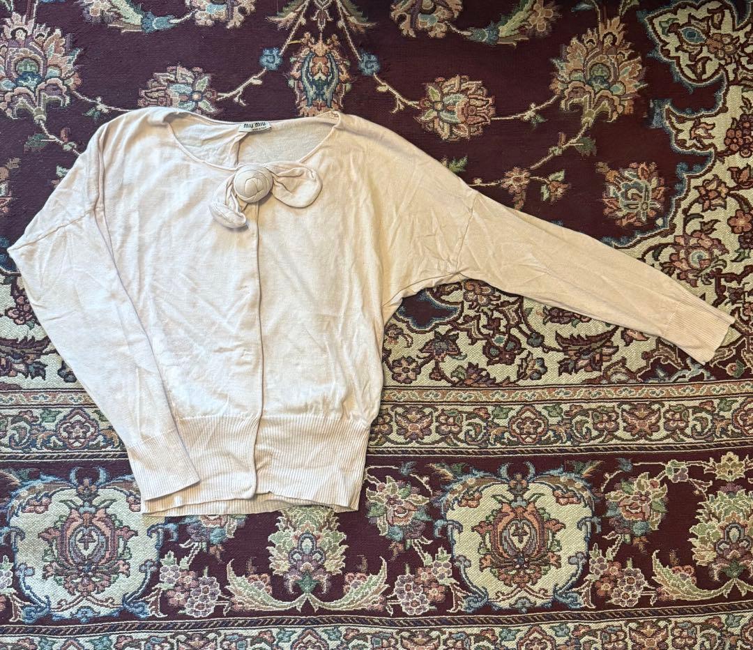 miu miu ベージュ ニットカーディガン