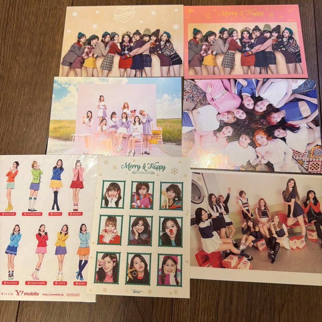 TWICE全員 トレカ、ポストカード、シールまとめ売り - メルカリ