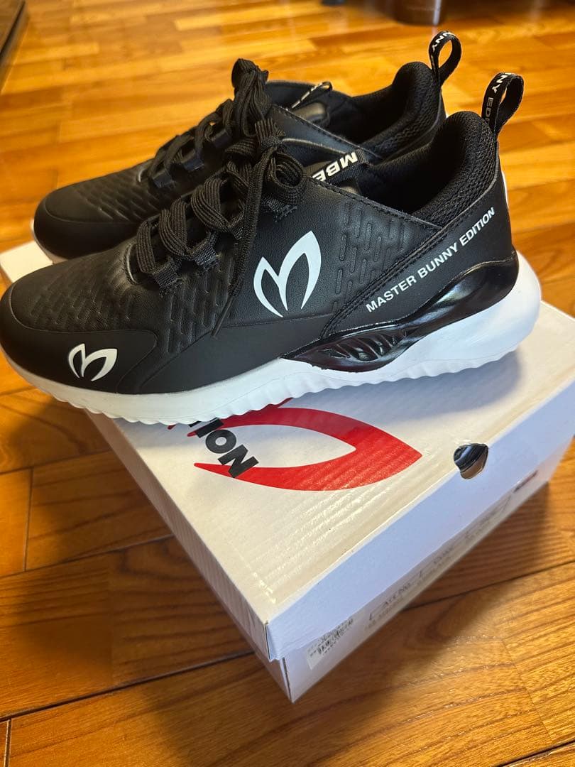【新品】25㎝ マスターバニーエディション ゴルフシューズ MBE 未使用 ☆新品・未使用☆マスターバニーエディション・メンズゴルフシューズ
