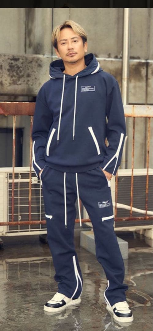 things likeセットアップ ネイビー（ジップ）　Mサイズ