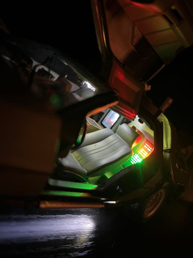 バックトゥーザフューチャー　デロリアン　バックトゥザフューチャー