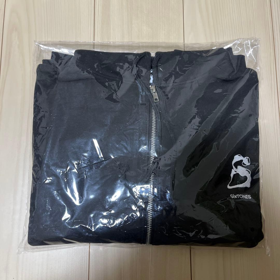 SixTONES MILESixTONES パーカー