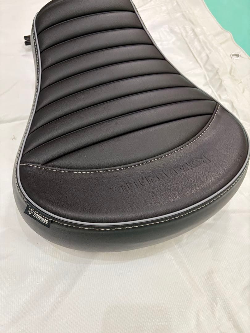 クラシック350ツーリングシート