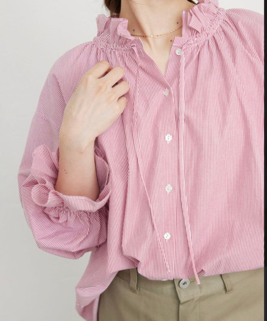 新品未使用SLOBE IENA 2024AWタイプライターフリルカラーブラウス